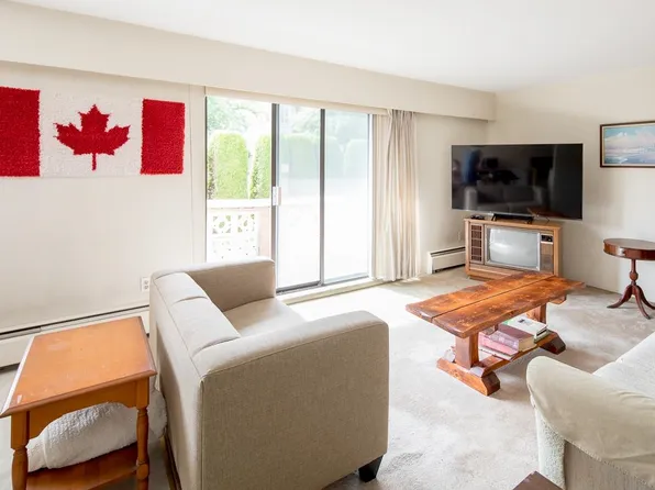 5127 Irving St #106, Burnaby, BC V5H 1T6