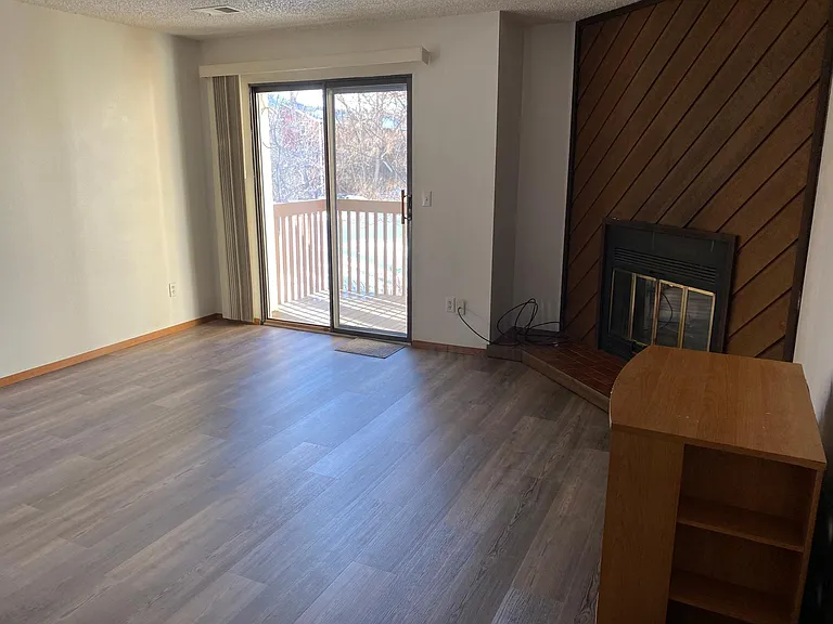 2900 Shadow Creek Dr #D208 — Photo 4