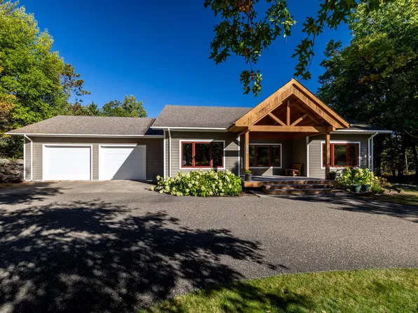 204 Ridge Dr, Brainerd, MN 56401