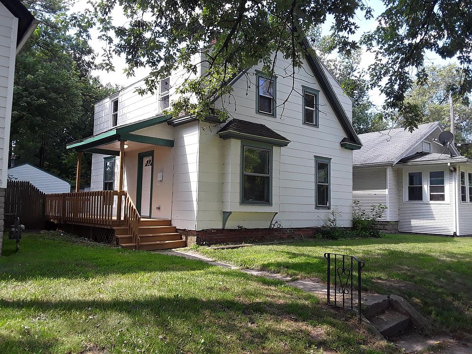 1st image of 1218 E Dayton St