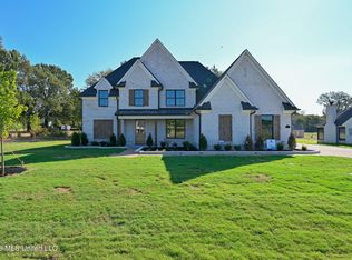 124 Oakworth Dr, Hernando, MS 38632