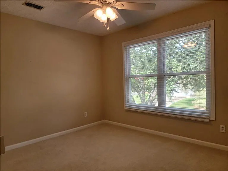 2790 Suwanee Lakes Trl — Photo 20