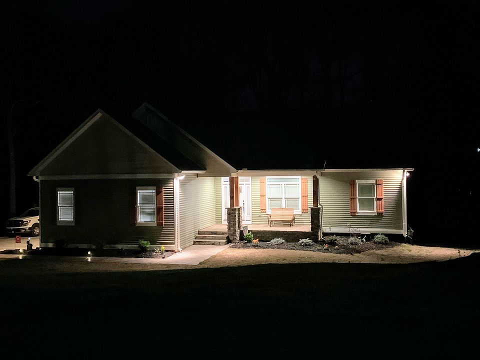 1st image of 602 S Almond Dr