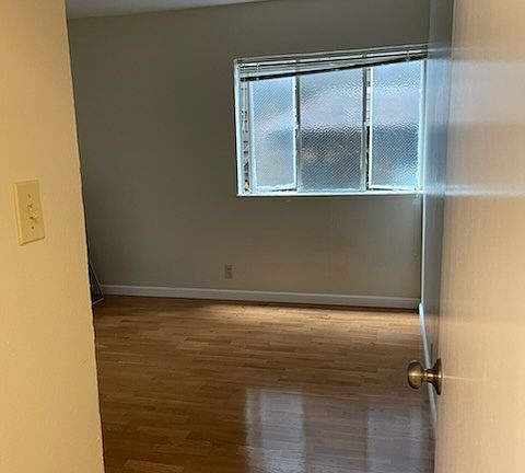 4th image of 2740 College Ave APT 102