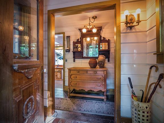 3rd image of 3556 La Madrona Ct