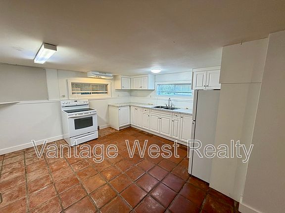 2nd image of 1230B Ethel St
