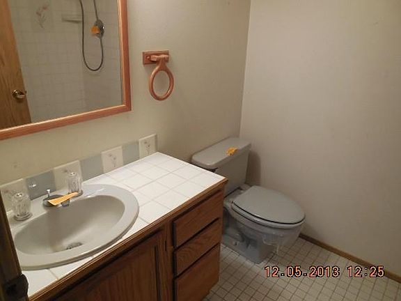 3rd image of 1433 Vista Dr