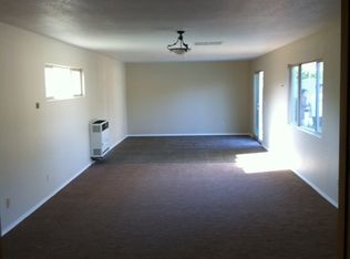5459 E 9th Ave, Fresno, CA 93727
