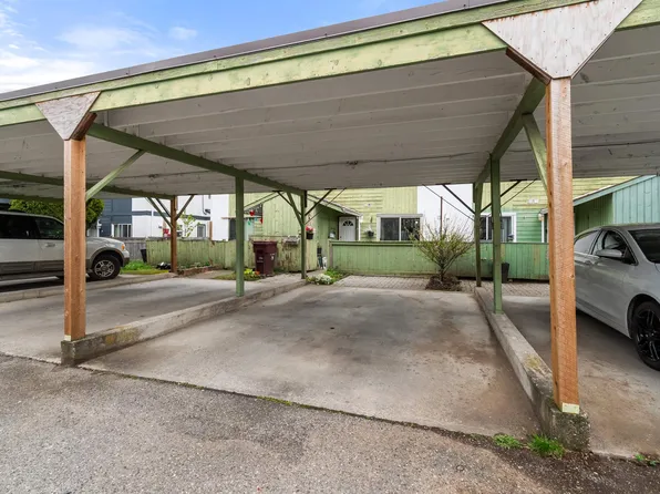 9342 Hazel St #7, Chilliwack, BC V2P 5N2