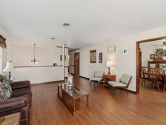 5th image of 1536 Gleason Dr