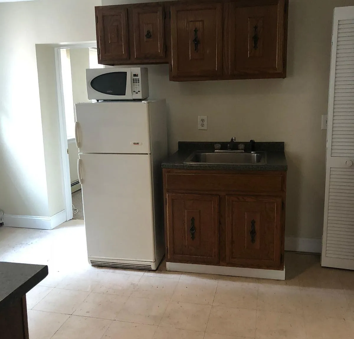 2 bed, 1.0 bath, $2,900 — Photo 2