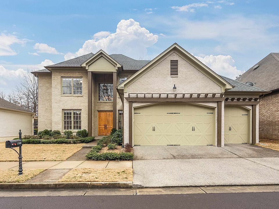 1st image of 1588 Lawton Trl