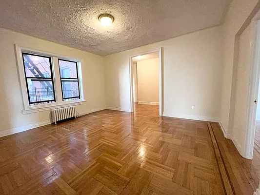 Rented by Premier One Realty LLC | media 24