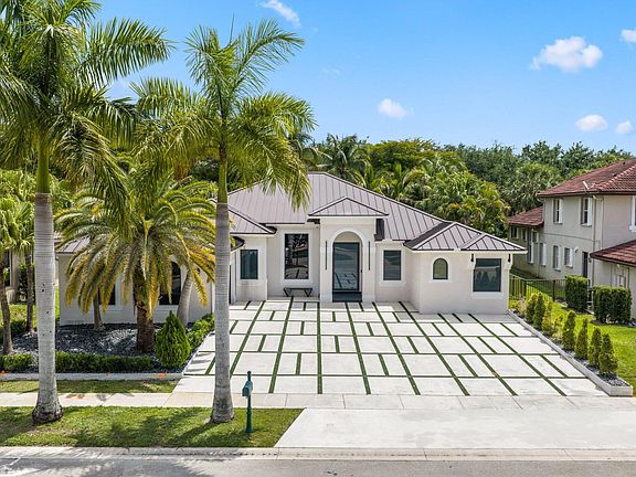 2nd image of 4265 SW 185th Avenue