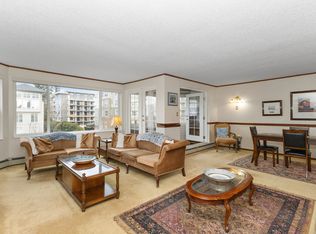 32098 George Ferguson Way #302, Abbotsford, BC V2T2K6