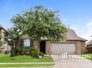 1005 Cadbury Ln, Forney, TX 75126