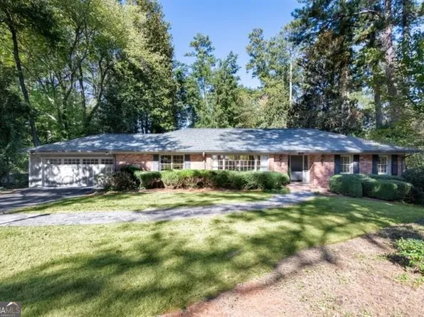 3144 E Wood Valley Rd NW, Atlanta, GA 30327