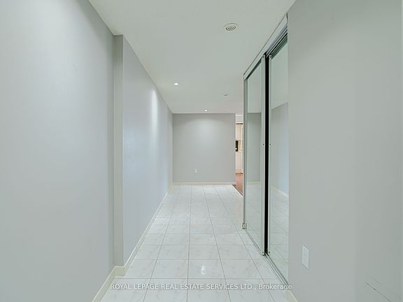 5th image of 2045 Lake Shore Blvd W #1610