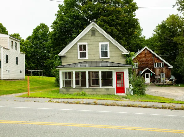 121 Bridge Street, Farmington, ME 04938