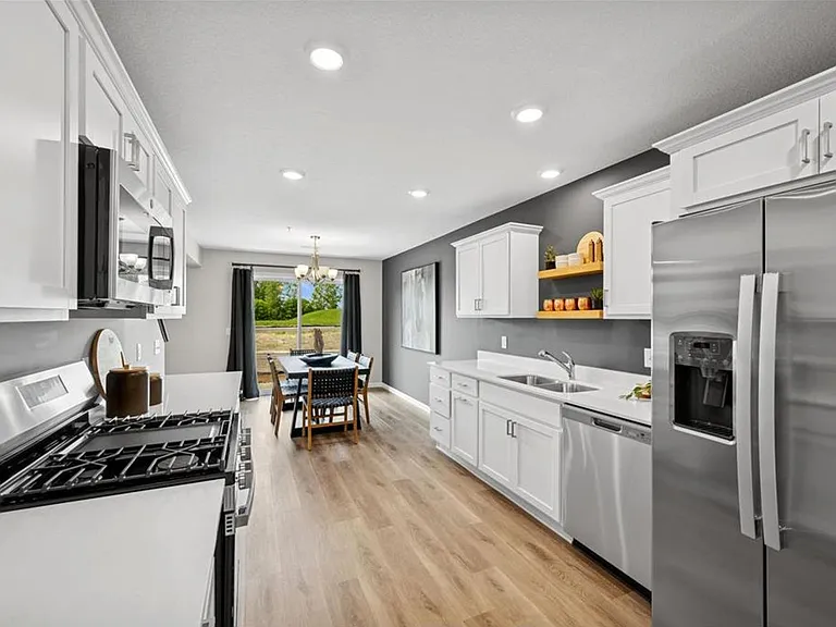 2123 Birch Ln — Photo 6