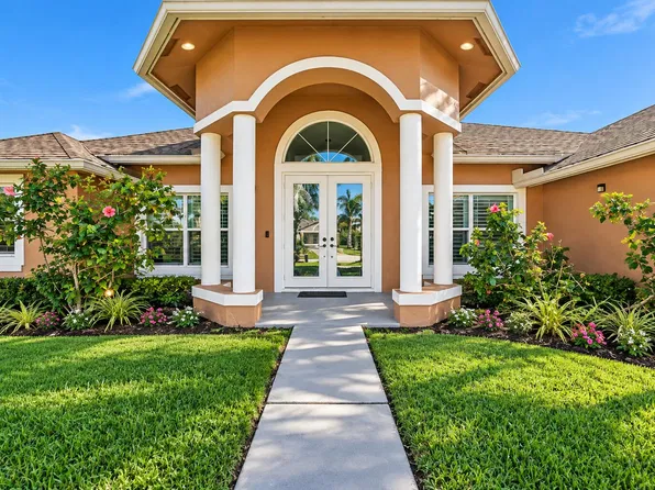 1586 SW CALMAR Avenue, Port St Lucie, FL 34953