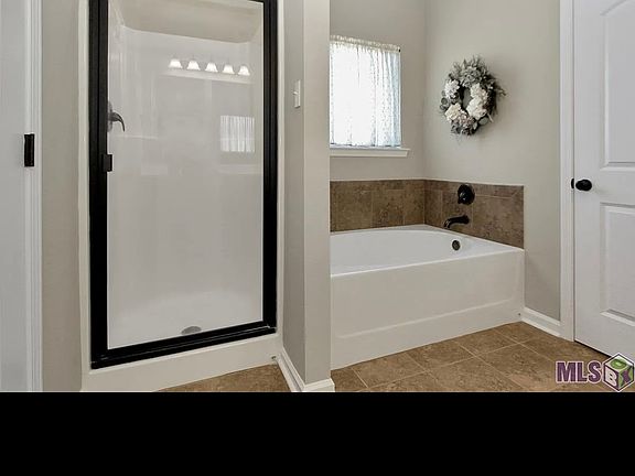 5th image of 26549 Old Barnwood Dr