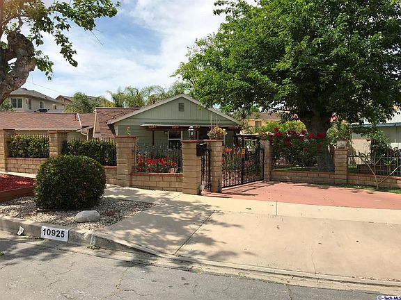 2nd image of 10925 Wescott Ave