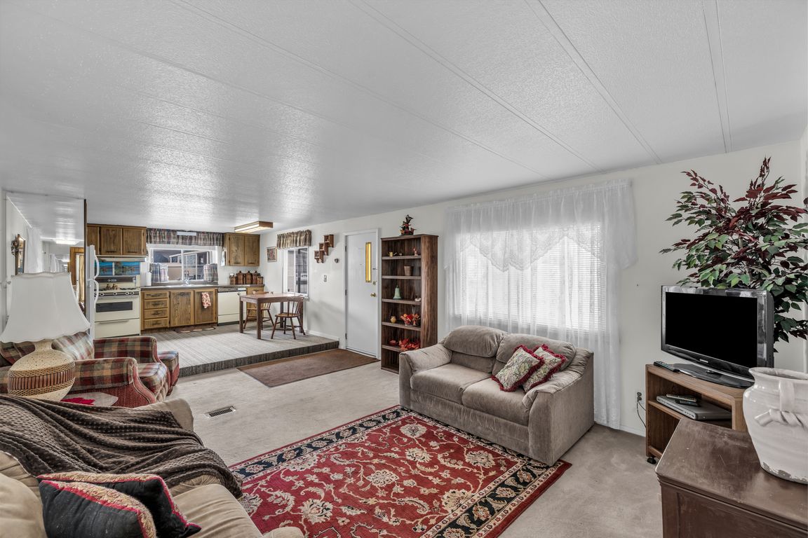 next background image