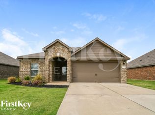 1536 Millennium Dr, Crowley, TX 76036