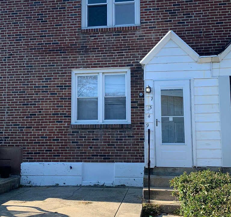 1st image of 7349 Woodcrest Ave