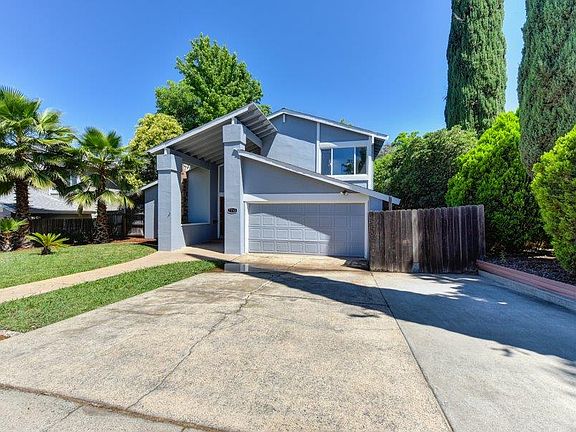 2nd image of 7713 Cotswald Way