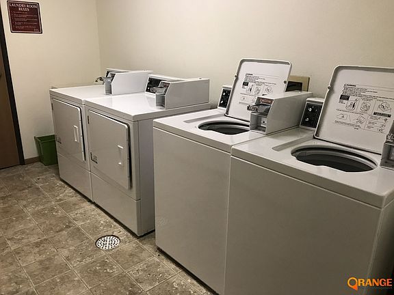 5th image of 604 8th Ave S #303