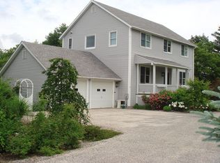 166 Stratton Rd, Williamstown, MA 01267