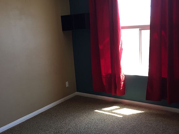 5th image of 8373 Fox Brook St