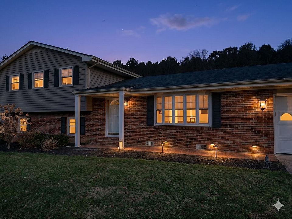 1st image of 189 Carolyn Ln