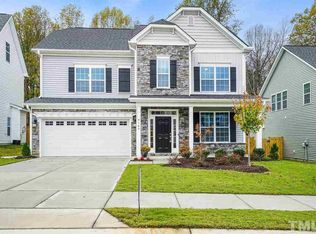 174 Southern Acres Dr, Fuquay Varina, NC 27526