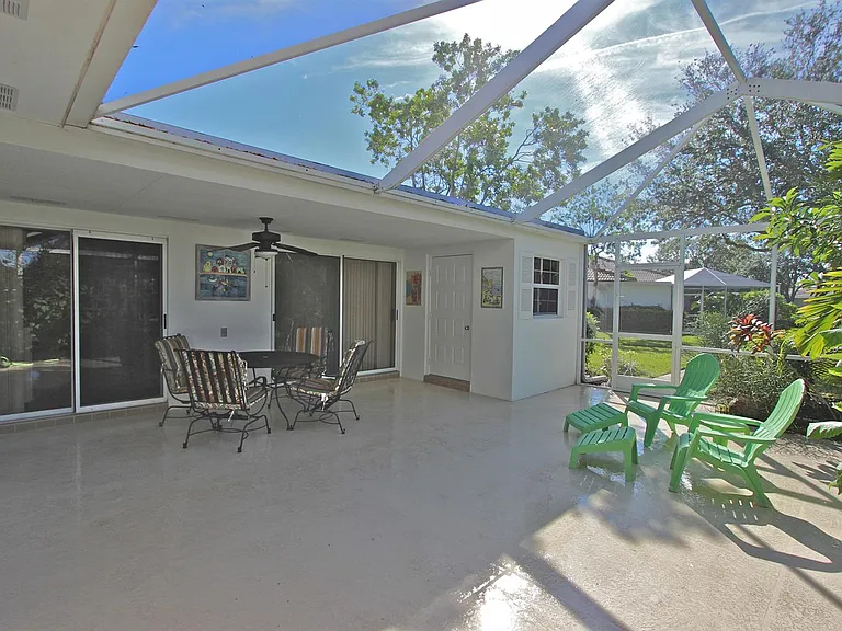 10201 Chapman Oak Ct — Photo 1