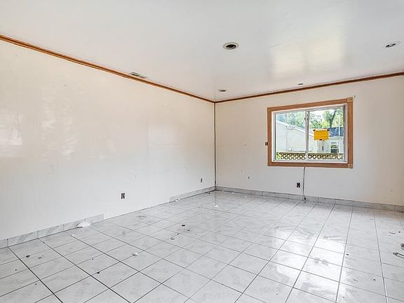 18th image of 731 Wheeler Ave