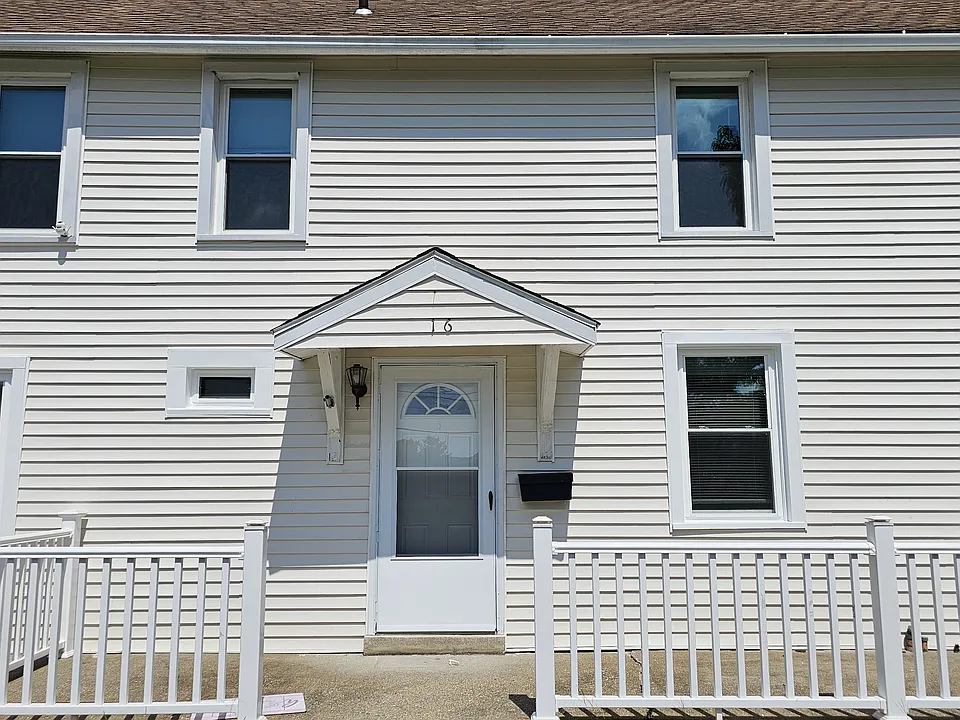 16 Church St #16