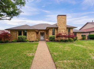 3222 Bending Oaks Trl, Garland, TX 75044