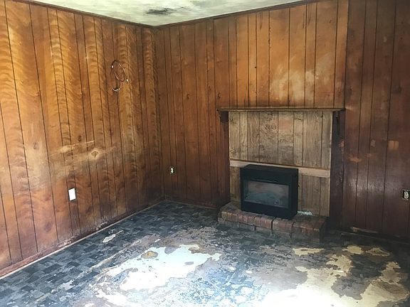 5th image of 96 Joe Palmer Dr