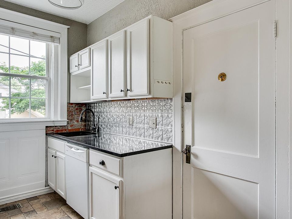 1st image of 565 Eastern Pkwy APT 5
