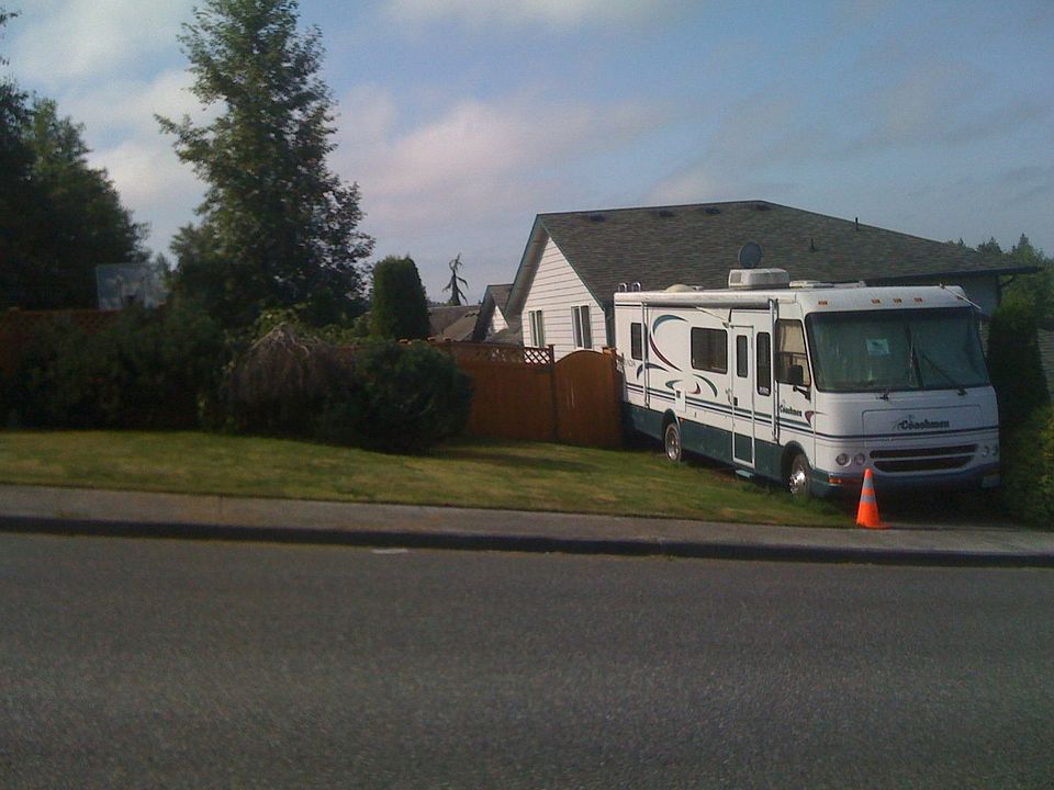 CORNER LOT RV PARKING