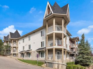 70 W Panamount Dr NW #7201, Calgary, AB T3K6G8