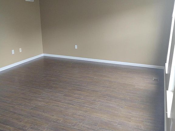 5th image of 5270 Berthold Pass Dr #40-527