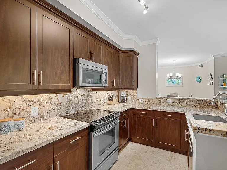 3606 S Ocean Blvd #105 — Photo 2