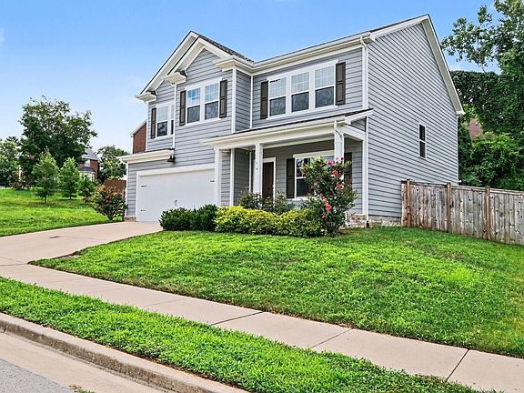 2nd image of 419 Red Sunset Ct
