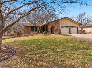 4014 Coachman Rd, Manhattan, KS 66502