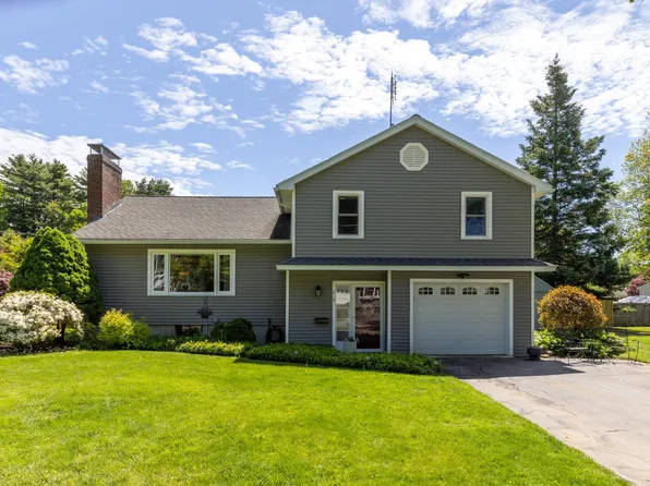 13 Wingate Street, Hampton, NH 03842