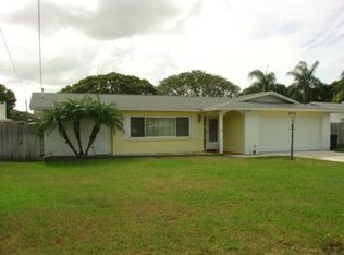 801 San Salvador Dr, Dunedin, FL 34698